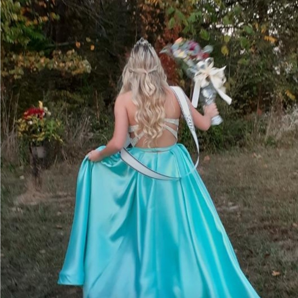 Formal - Picture 2 of 7